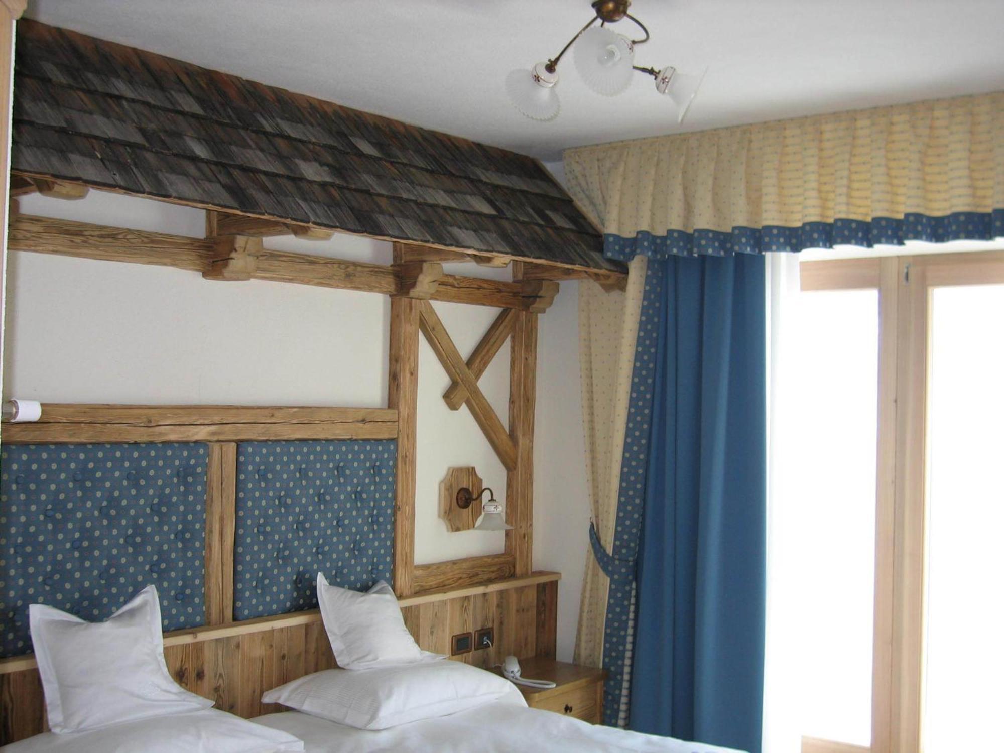 Paradise Lodge Λιβίνιο Εξωτερικό φωτογραφία