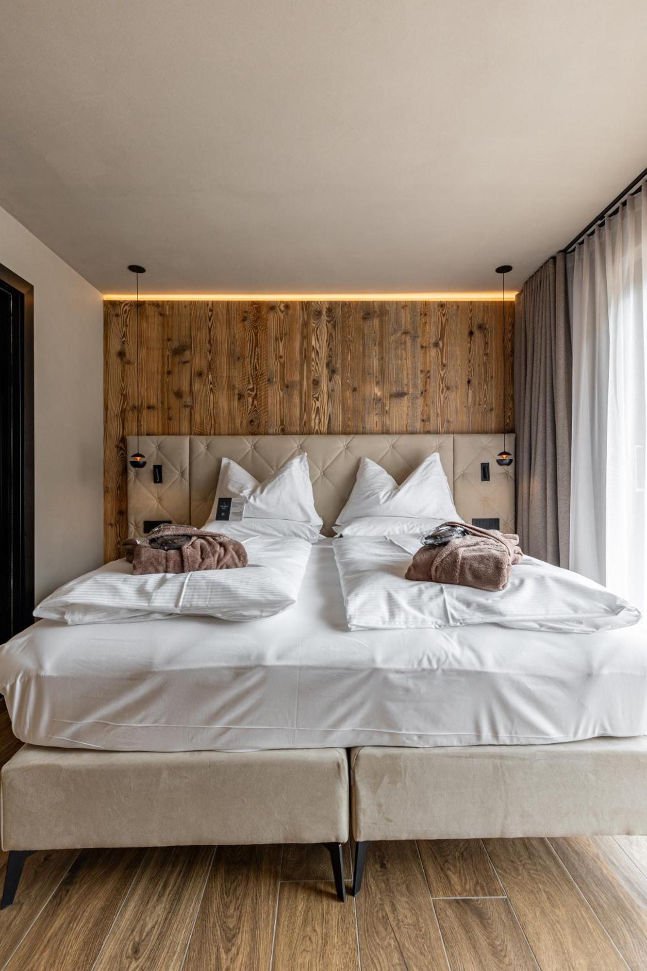 Paradise Lodge Λιβίνιο Εξωτερικό φωτογραφία